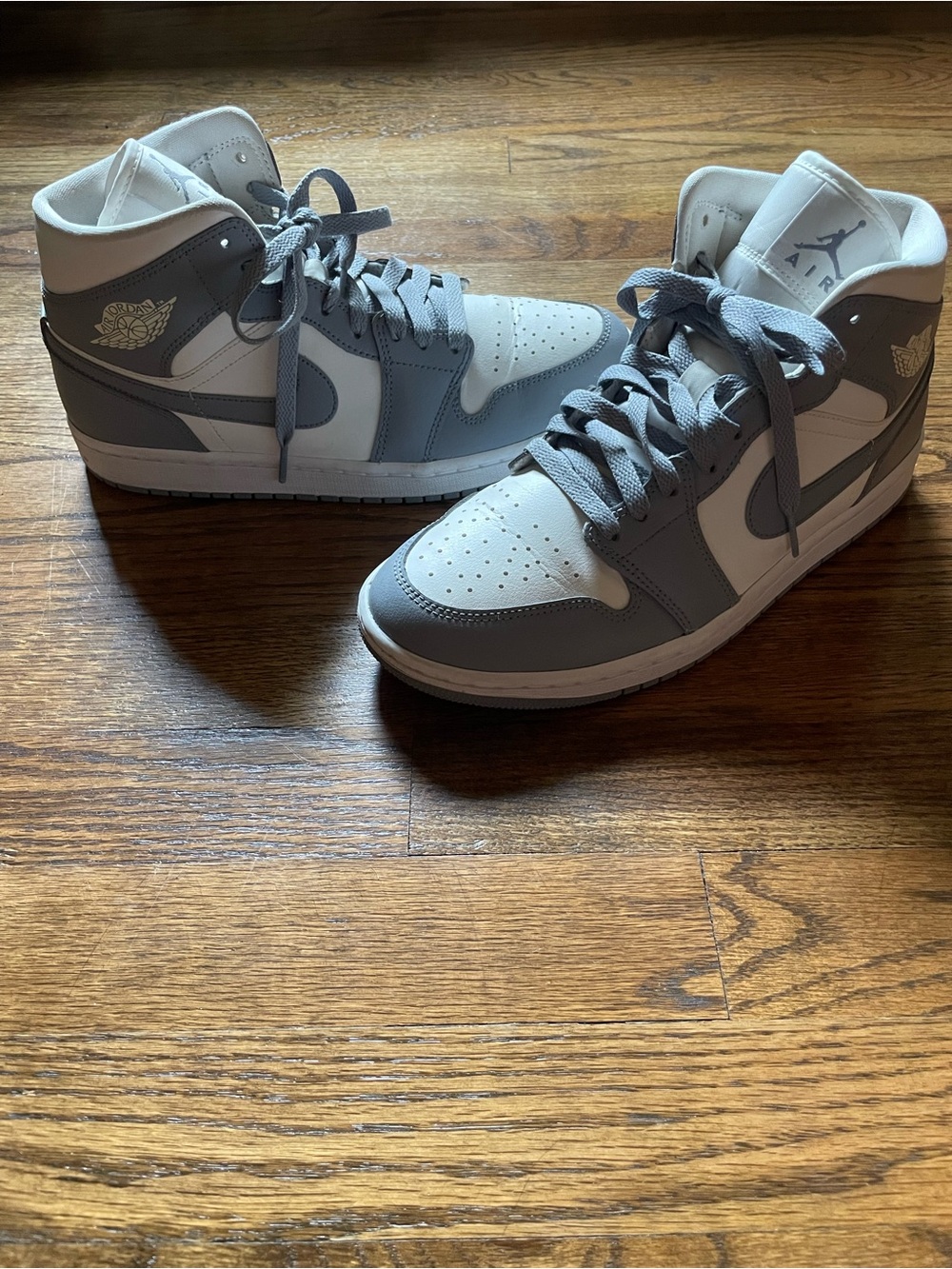 Jordan Women’s High-Top Sneakers - Gray/White 9.5